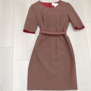Boss Size XS Elegant Women's Dress in Brown and Red